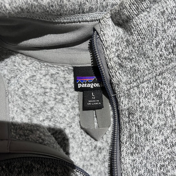 COPY - Youth-Large Patagonia Fleece Quarter Zip Sweater - Picture 3 of 6